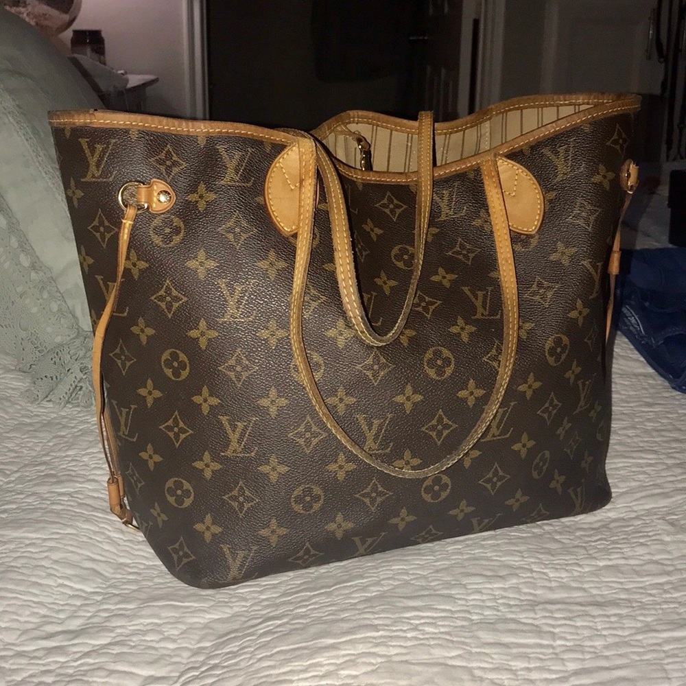 Louis Vuitton Neverfull MM Monogram